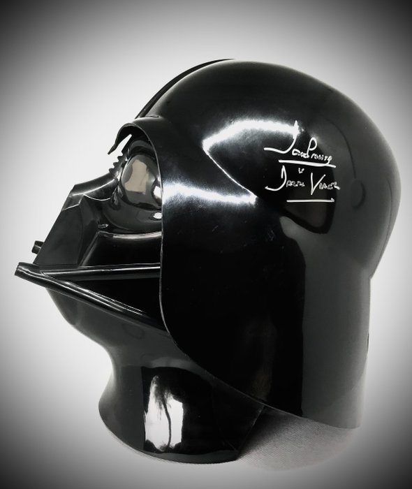 Star Wars - Darth Vader Helmet Signed by Dave Prowse (+)