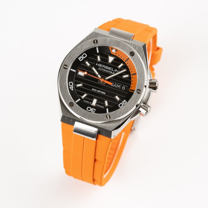 Michel Herbelin - Cap Camarat Diver Orange Silver Watch - Ingen mindstepris - 1745A14CMD - Mænd - 2011-nu