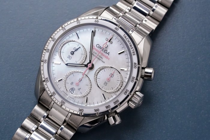 Omega - Speedmaster Co-Axial Chronograph  MOP Dial - 324.30.38.50.55.001 - Kvinder - 2011-nu