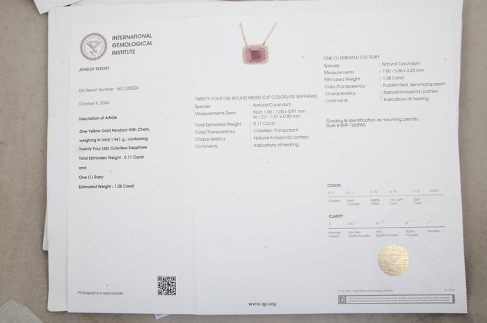 Ingen mindstepris - Vedhæng - 14 karat Gulguld -  1.19ct. tw. Rubin - Safir