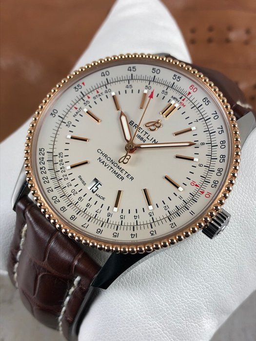 Breitling - Navitimer 41 Automatic 18K - U17326 - Mænd - 2011-nu