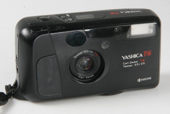 Yashica T4*  - edelcompact - Analogt kompaktkamera