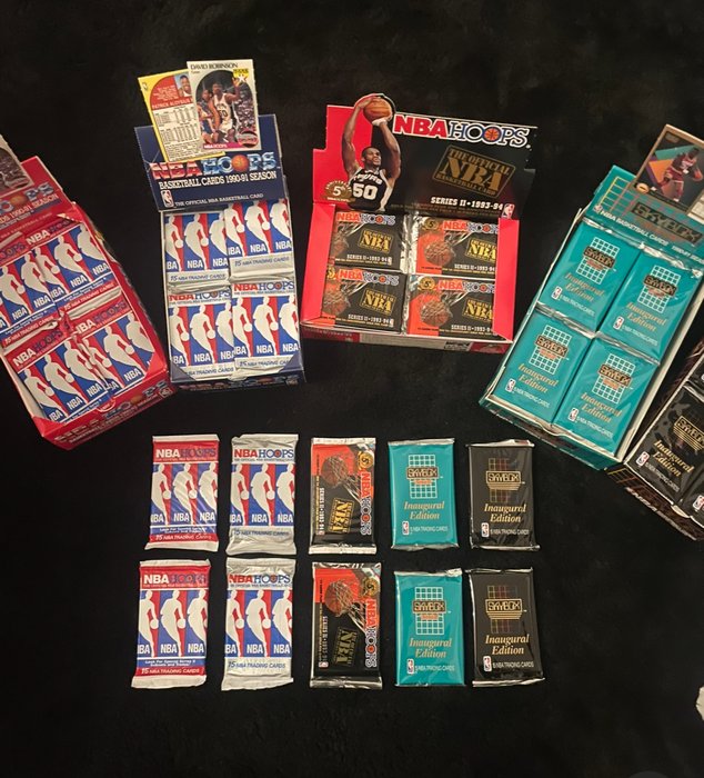 1990/91 and 93/94 NBA Hoops ; Skybox Series 1 and 2 - 10 Booster pack - Næsten så god som ny (NM)