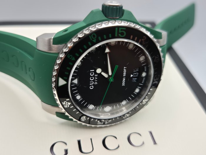 Gucci - Dive - Ingen mindstepris - YA136310 - Mænd - 2020+