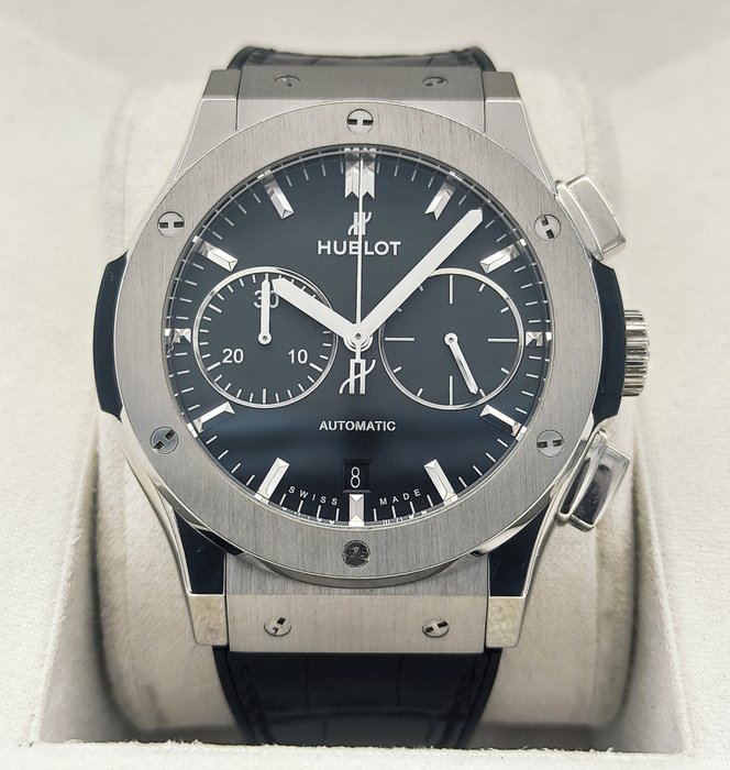 Hublot - Classic Fusion Automatic Chronograph - 521NX1171LR - Mænd - 2011-nu