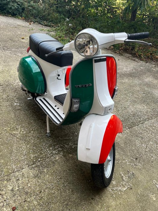 Piaggio - Vespa - P200E - 1980