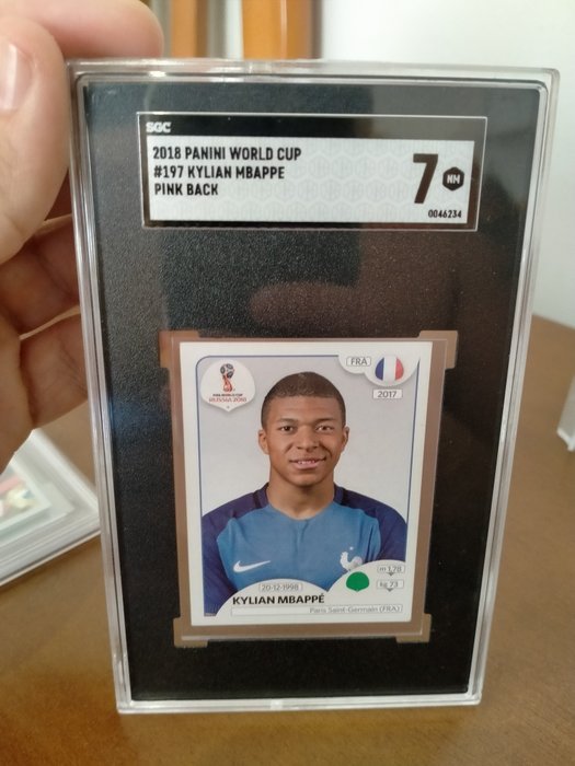 2018 - Panini - World Cup Stickers - Kylian Mbappé - #197 Pink Back - 1 Graded sticker - SGC 7