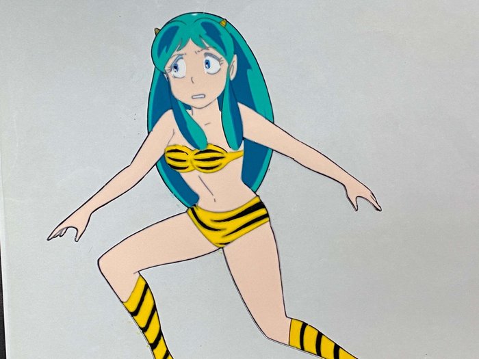 Urusei Yatsura (Pierrot, 1981/86) - 1 Original animationscel og tegning af Lum Invader