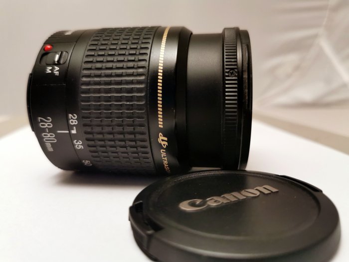 Canon EF 28-80mm f/3.5-5.6 III USM Zoomobjektiv