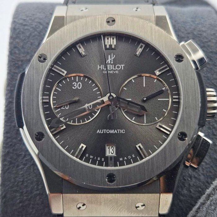 Hublot - Classic Fusion Chronograph Vendome Collection - 521.NX.7070.LR - Mænd - 2011-nu