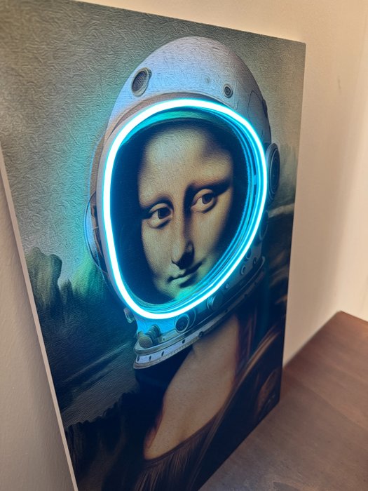 LEDMansion (1995) - Gioconda Astronaut Led Wall Art