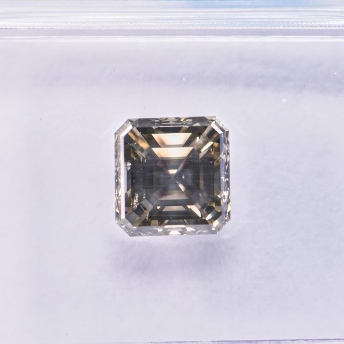 Ingen mindstepris - 1 pcs Diamant  (Naturfarvet)  - 1.12 ct - Smaragd - Fancy deep Brun, Grålig Gul - SI1 - International Gemological Institute (IGI)