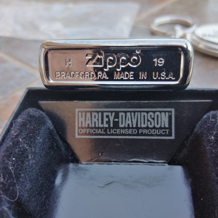 Zippo - Harley Davidson and Key Chain - new - high polished chrome - Bordlighter - Stål (rustfrit) -  (2)