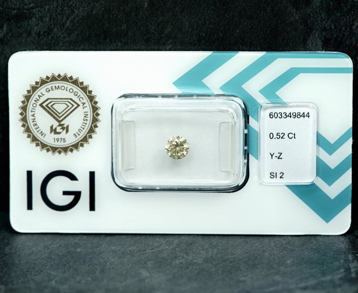 1 pcs Diamant  (Naturfarvet)  - 0.52 ct - Light Grålig Gul - SI2 - International Gemological Institute (IGI)