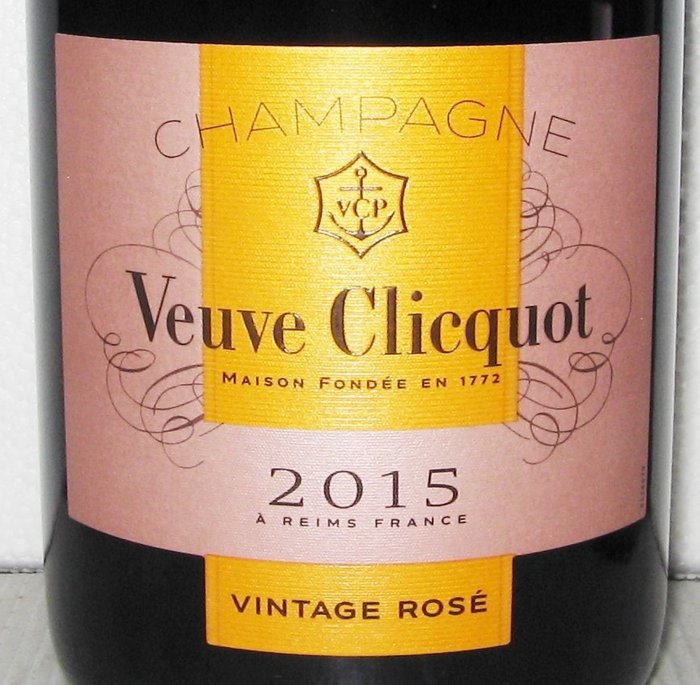 2015 Veuve Clicquot, Rosé Vintage - Champagne Brut - 3 Flasker (0,75 L)