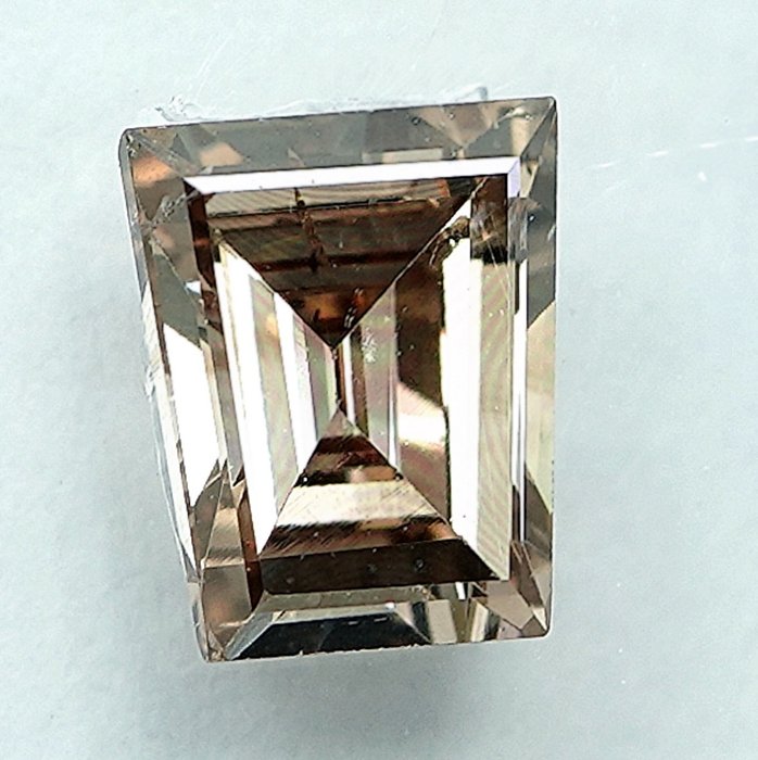 1 pcs Diamant  (Naturfarvet)  - 090 ct - Light Brunlig Gul - SI2 - International Gemological Institute (IGI)