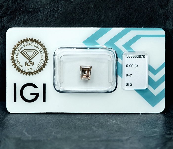 1 pcs Diamant  (Naturfarvet)  - 090 ct - Light Brunlig Gul - SI2 - International Gemological Institute (IGI)