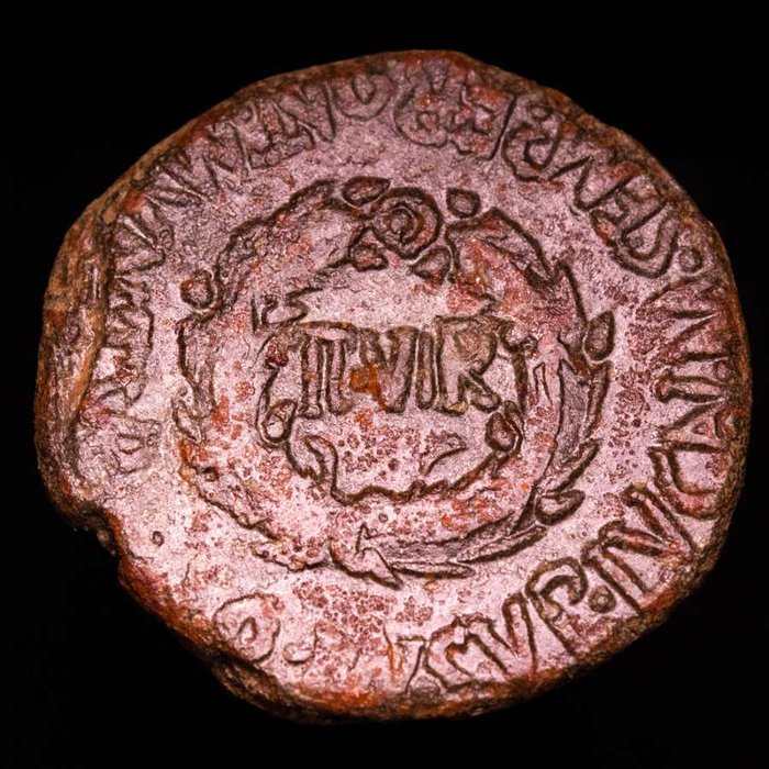 Roman Hispania. Tiberius (AD 14-37). As 14-37 AD. - II. VIR within laurel wreath, MAN. SVLP. LVCAN. M. SEMP. FRONT. MVN. TVRIASO around.  (Ingen mindstepris)