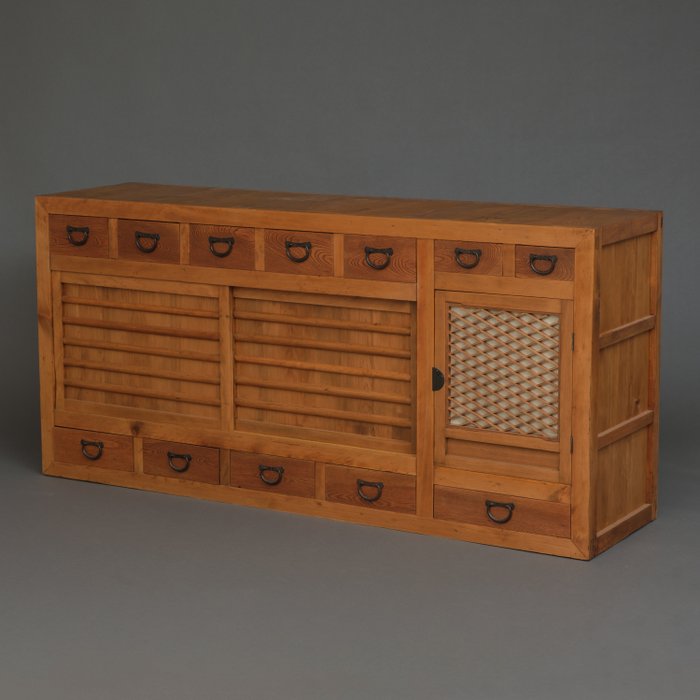 Dressoir i Mizuya-stil - Træ Hinoki cyprestræ Keyaki (Zelkova) træ Sugi (cedertræ) håndsmedet jern - Japan - Meiji-perioden (1868-1912)