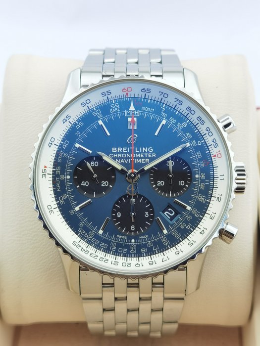 Breitling - Navitimer B01 - Ref AB0121 - Mænd - 2011-nu