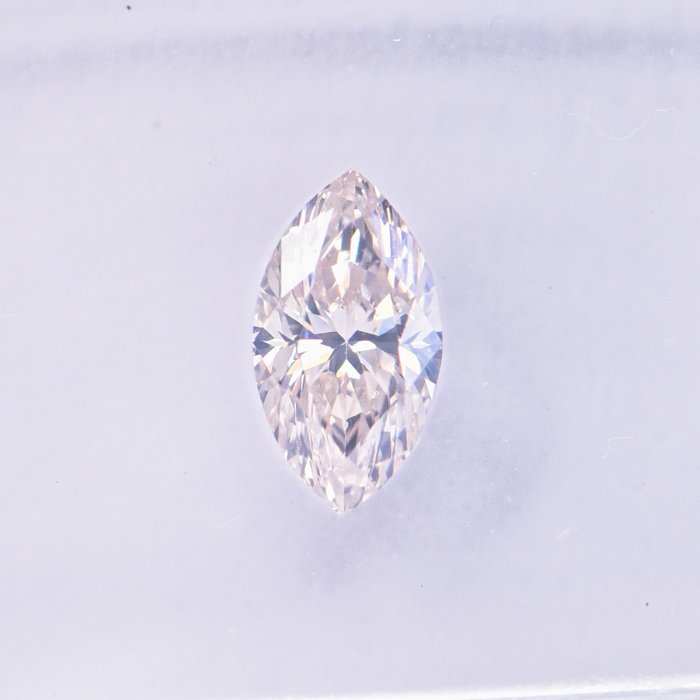 Ingen mindstepris - 1 pcs Diamant  (Naturfarvet)  - 0.43 ct - Marquise - Fancy light Brunlig Gul - SI2 - International Gemological Institute (IGI)