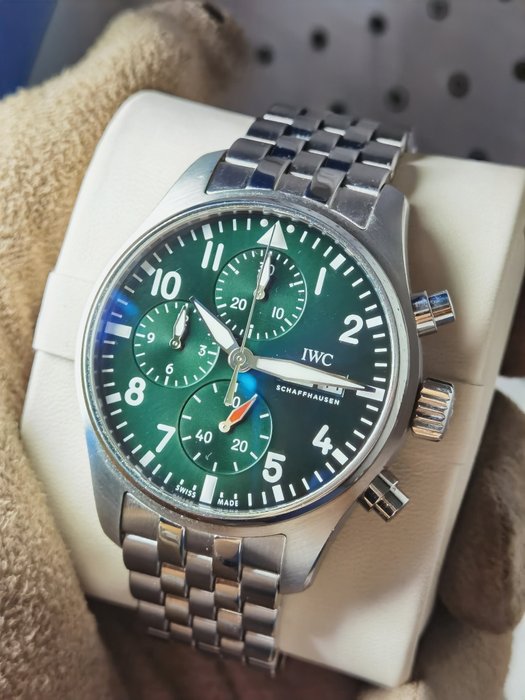 IWC - Pilot’s Watch Chronograph 41 Green - IW388104 - Mænd - 2022