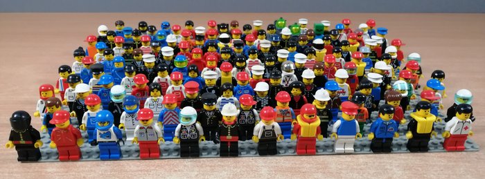 Lego - Minifigurer - poppetjes 144 stuks - 1990-2000