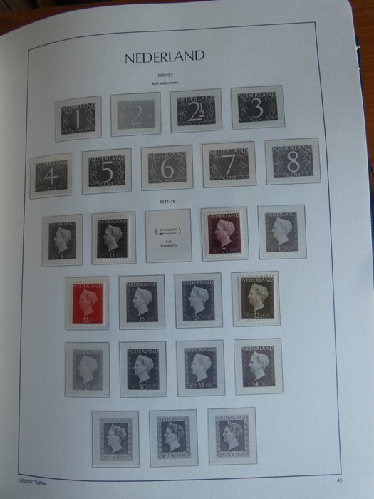 Holland 1945/2001 - Samling af frimærker i 2 Leuchtturm albums