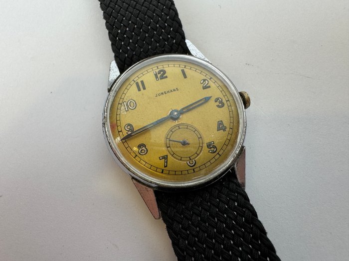 Junghans - Military Style - Ingen mindstepris - Mænd - 1901-1949