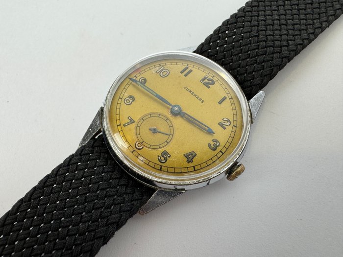 Junghans - Military Style - Ingen mindstepris - Mænd - 1901-1949