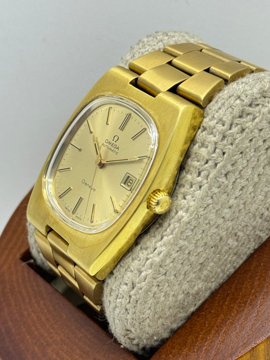 Omega - Geneve Automatic Date Jumbo - Ingen mindstepris - Ref:166.0191 Cal.1012 - Mænd - 1970-1979