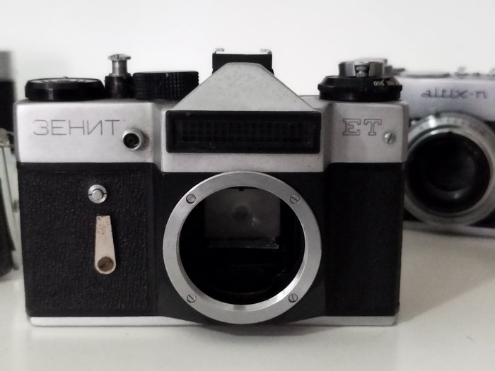 Coronet, Zenit, Ferrania zenit et altix-n corolo bencini  beirette petri ft ilford sportmatic goldeck prontor  ferrania 3m Analogt kamera