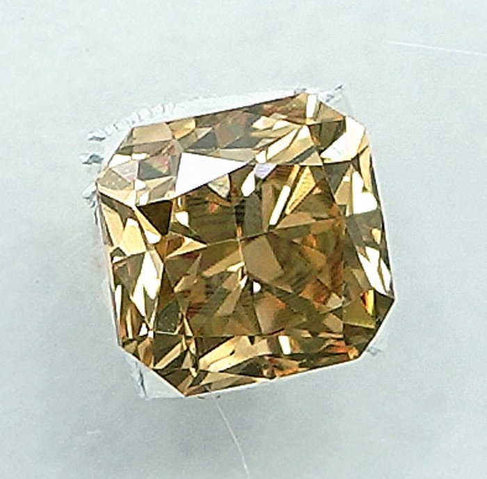 1 pcs Diamant  (Naturfarvet)  - 0.36 ct - Fancy Orange nuance Gul - VS1 - International Gemological Institute (IGI)