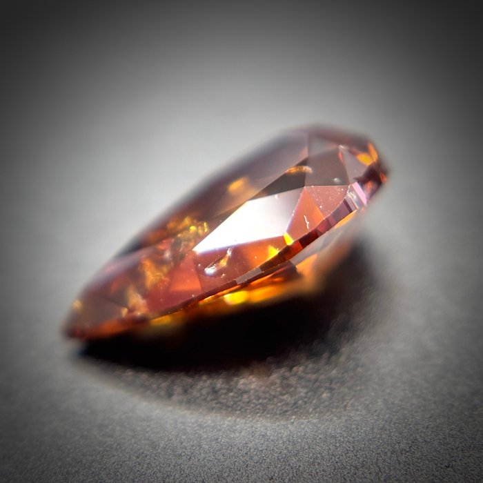 1 pcs Diamant  (Naturfarvet)  - 0.71 ct - Pære - Fancy deep Brun, Gullig Orange - I1 - Antwerp Laboratory for Gemstone Testing (ALGT)