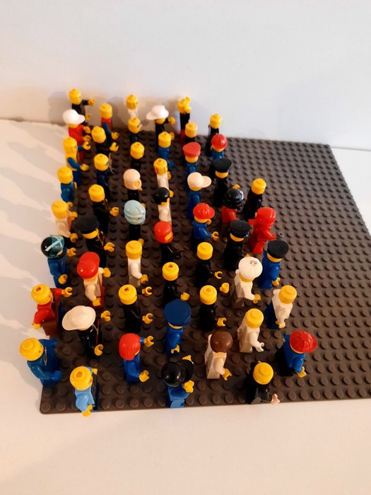 Lego - 53 Unieke minifiguren