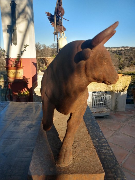 Skulptur, Brocante iron bull statue - 44 cm -