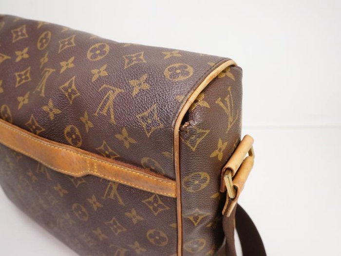 Louis Vuitton - Abbesses - Messenger-taske