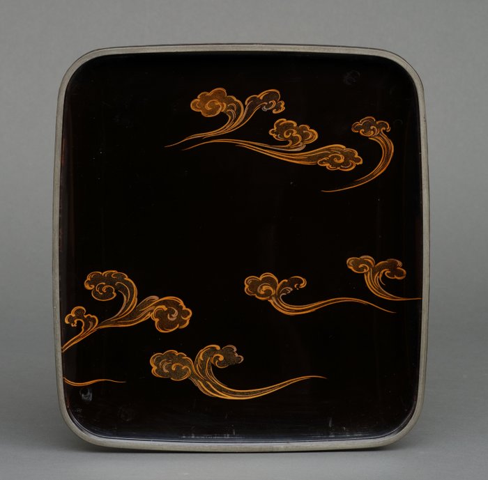 Suzuri'bako 硯箱 (skriveboks) - Lak, Sølv, Træ - Japan - 1800-tallet (sen Edo-periode/tidlig Meiji-periode)