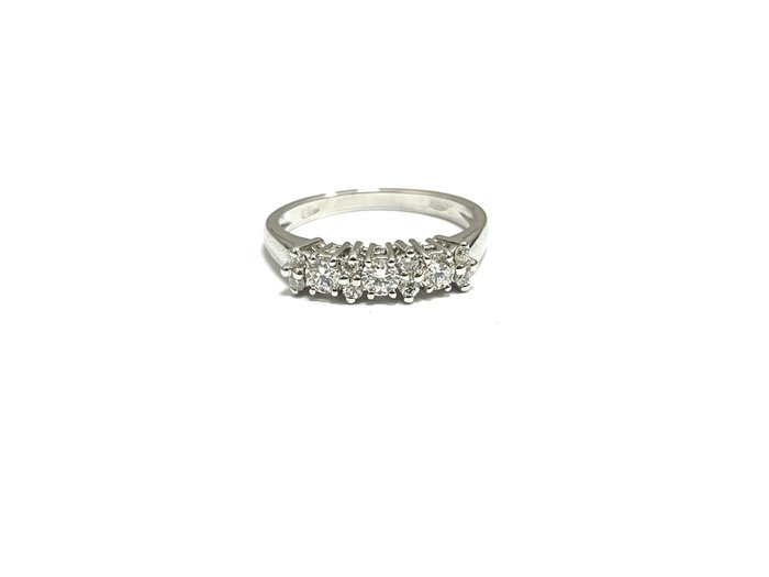 Alliancering - 18 kraat Hvidguld -  070ct tw Diamant (Natur)