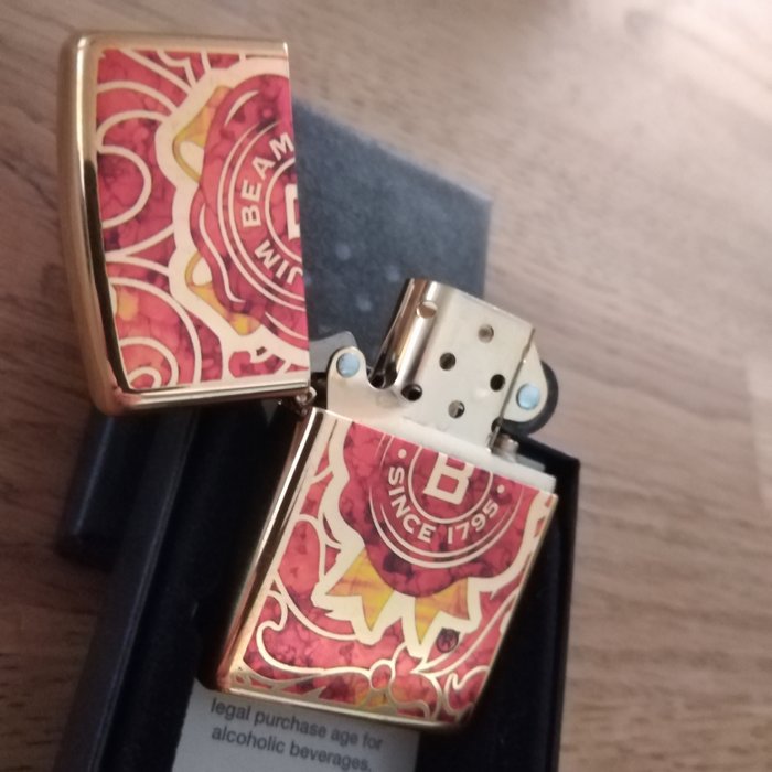 Zippo - "Metallic" Jim Beam Special Edition - Coolectors golden Brass Case - absolutely new - Lommelighter - Stål (rustfrit)