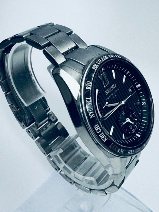 Seiko - Solar Chronograph - Ingen mindstepris - 8B54-0AW0 - Mænd - 2011-nu