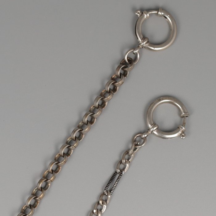 Horlogeketting / Chatelaine