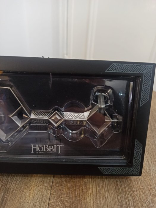 The Hobbit, 1/1 Key to Erebor (cast in metal, mint condition)