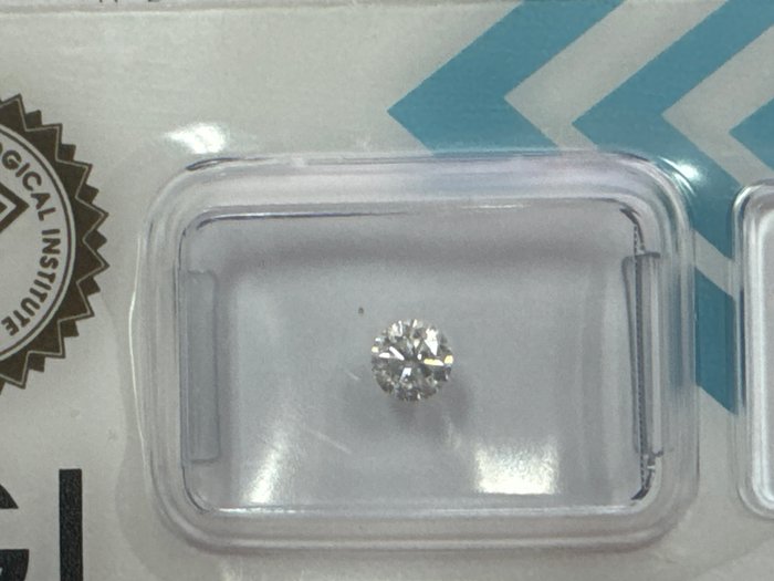 Ingen mindstepris - 1 pcs Diamant  (Natur)  - 030 ct - Rund - G - I1 - International Gemological Institute (IGI)