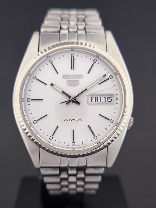 Seiko - Seiko 5 Oyster Fluted Bezel - Ingen mindstepris - 7S26-0500 - Mænd - 1980-1989