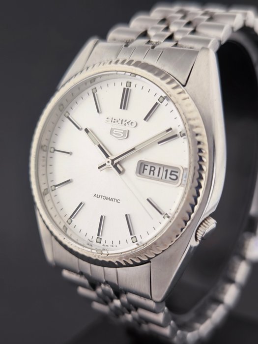 Seiko - Seiko 5 Oyster Fluted Bezel - Ingen mindstepris - 7S26-0500 - Mænd - 1980-1989