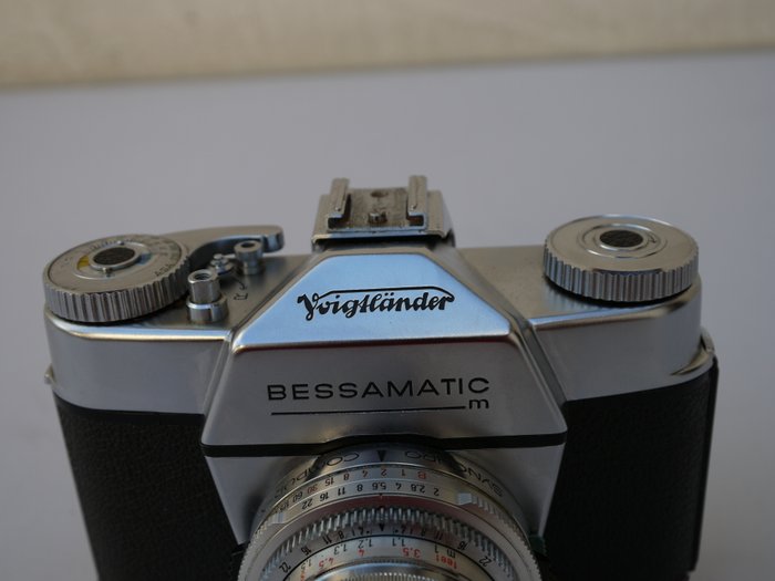 Voigtländer Bessamatic M mit Color Lanthar 2.8/50 Analogt kamera