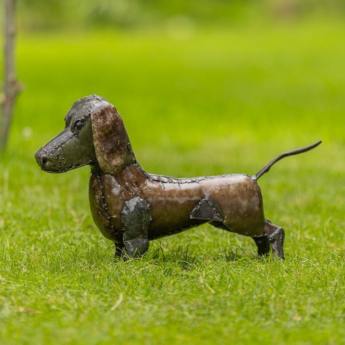 Figur - Beeld van een teckel - metal