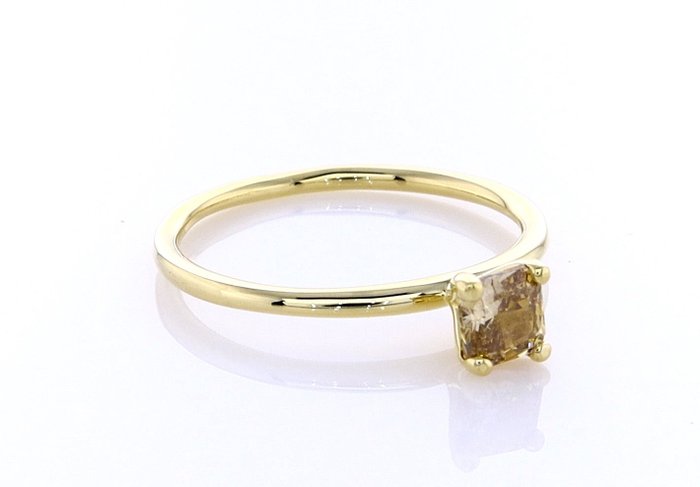 Ring - 14 karat Gulguld -  0.51ct. tw. Diamant (Naturfarvet)