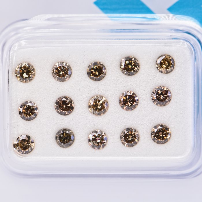 Ingen mindstepris - 15 pcs Diamant  (Naturfarvet)  - 112 ct - Rund - Fancy Brun Gul - I1 SI2 - International Gemological Institute (IGI)